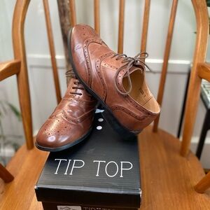 Brown Women's Oxford Dress Shoes